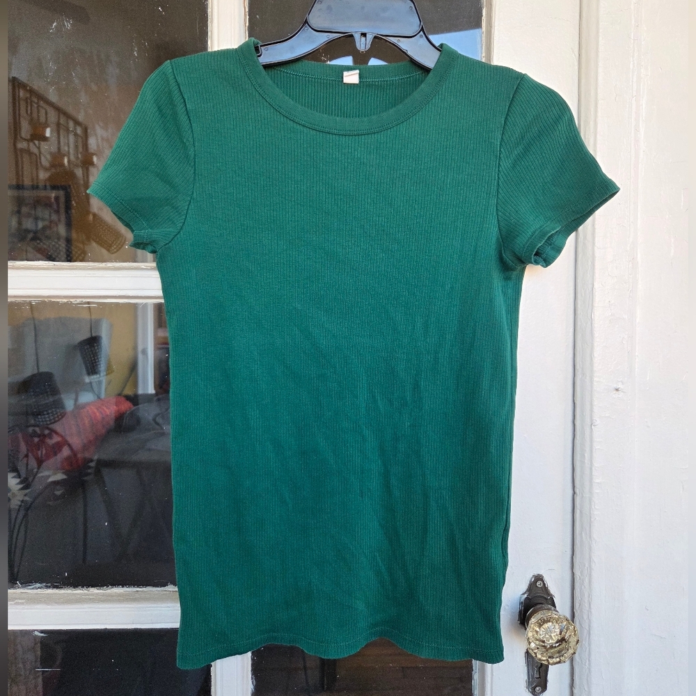 Uniqlo Emerald Short Sleeve Tee